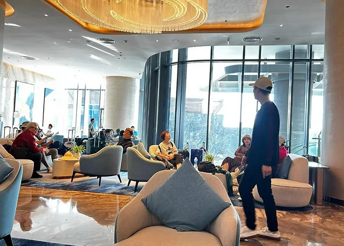 Hotel Khach San A Lacarte Bay, Ngay Mat Bien, Mien Phi Be Boi