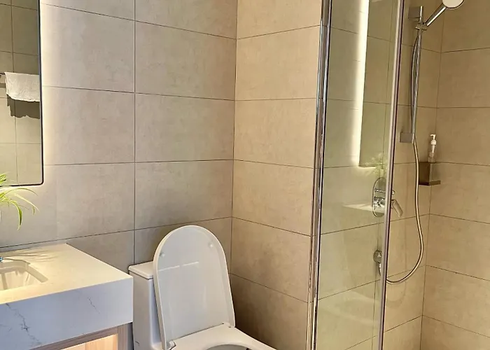 Khach San A Lacarte Bay, Ngay Mat Bien, Mien Phi Be Boi Hotel Hạ Long