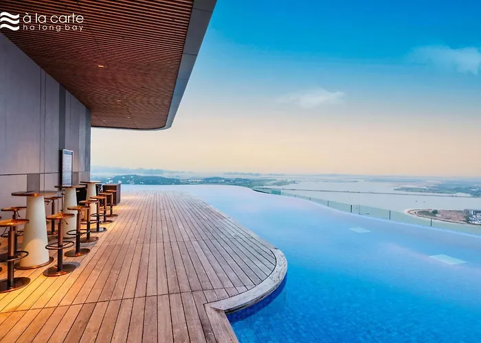 Hotel Khach San A Lacarte Bay, Ngay Mat Bien, Mien Phi Be Boi Hạ Long