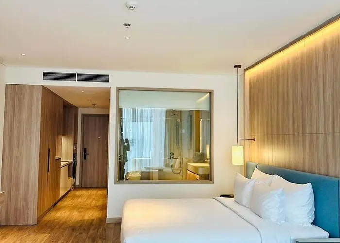 Khach San A Lacarte Bay, Ngay Mat Bien, Mien Phi Be Boi Hotel