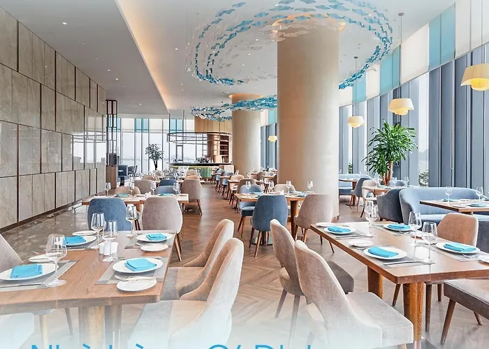 Khach San A Lacarte Bay, Ngay Mat Bien, Mien Phi Be Boi 5* Hạ Long